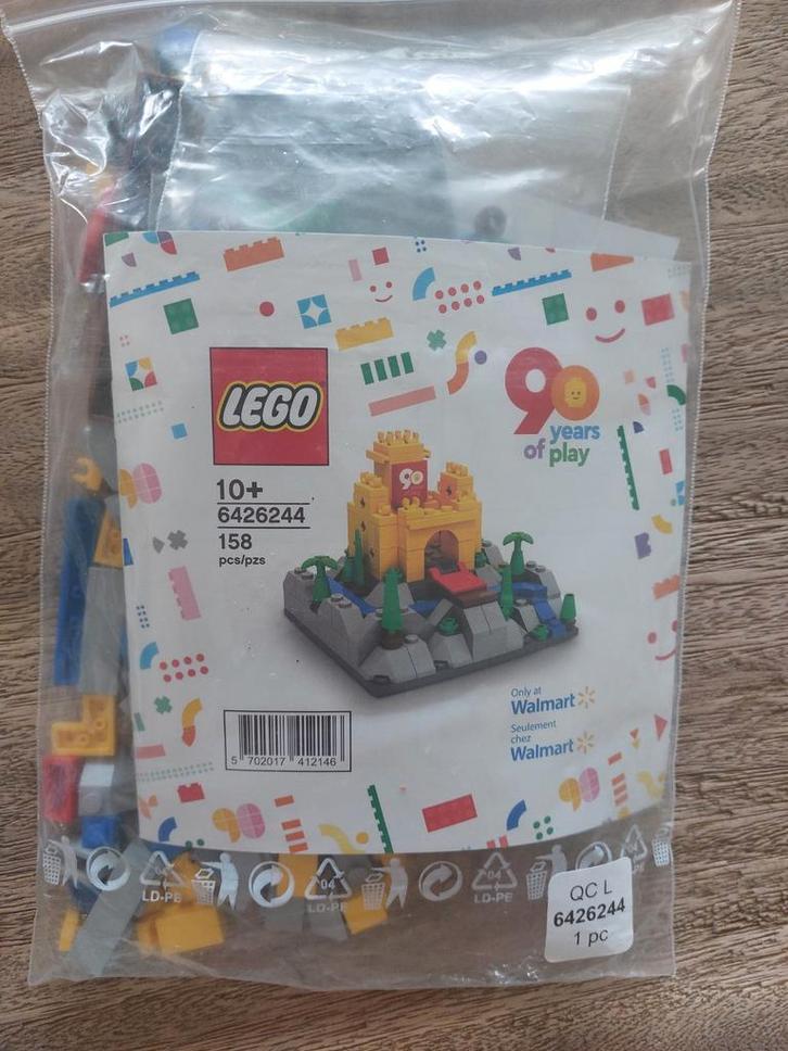 LEGO 6426244   90 Jaar Jubileumset Walmart Exclusief Nieuw, Kinderen en Baby's, Speelgoed | Duplo en Lego, Nieuw, Lego, Complete set