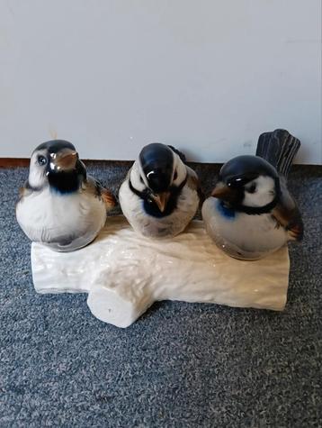 Goebel Beeldje - Drie Vogeltjes beschikbaar voor biedingen