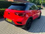 Volkswagen T-Roc 1.5 TSI Sport Business R nav, camera, cruis, 4 cilinders, 150 pk, Leder en Stof, Bedrijf