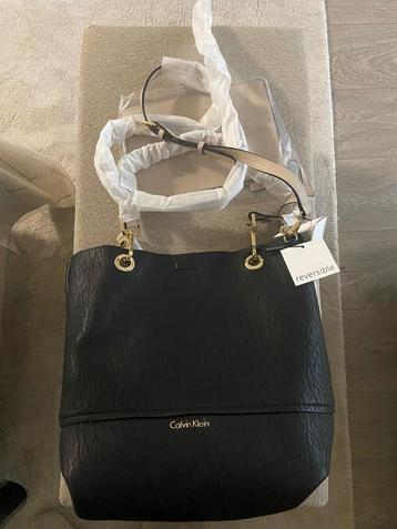 Calvin Klein schoudertas beschikbaar voor biedingen