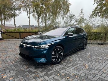 Volkswagen ID.7 Pro Tourer 210kw 82kWh Trekhaak HUD 360v BTW beschikbaar voor biedingen