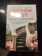 Lucinda Riley - Het meisje op de rotsen, Ophalen of Verzenden, Zo goed als nieuw, Lucinda Riley