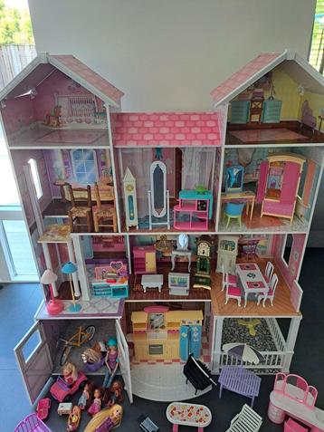 Kidkraft barbiehuis, kidskraft poppenhuis beschikbaar voor biedingen