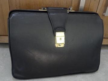 Leren dokterstas + sleutel zwart lederen aktetas boekentas beschikbaar voor biedingen