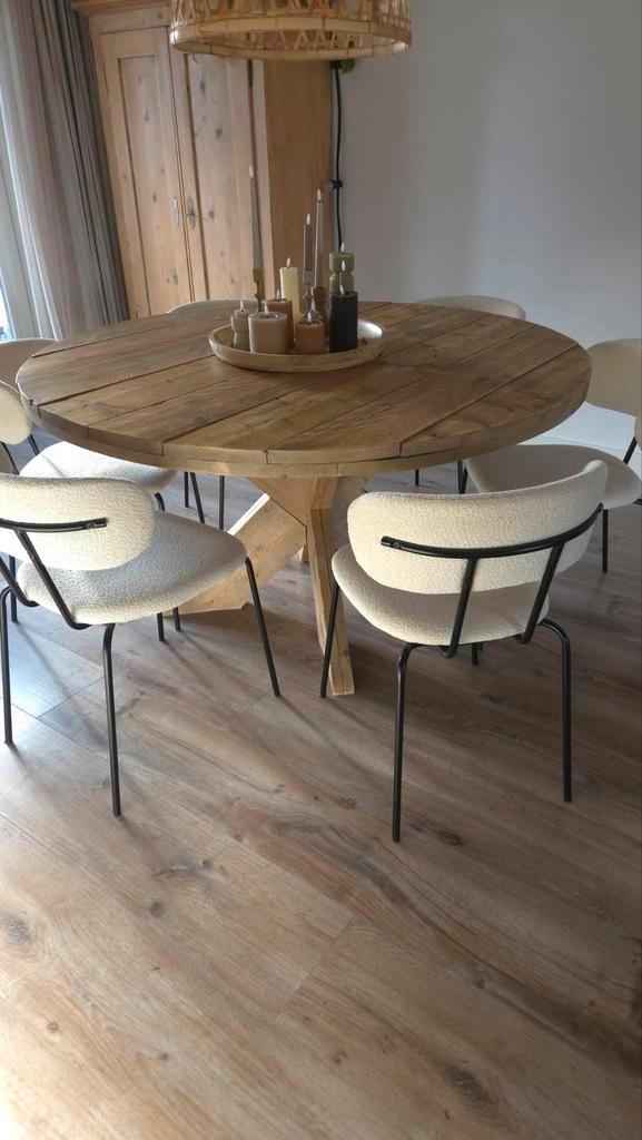 Stoere ronde eetkamertafel 150cm, Huis en Inrichting, Tafels | Eettafels, Gebruikt, 100 tot 150 cm, 100 tot 150 cm, Vijf personen of meer