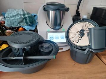 Thermomix TM6 - Compleet met accessoires beschikbaar voor biedingen