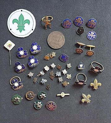 scouting collectie metalen speldjes, dasringen, munt, etc beschikbaar voor biedingen