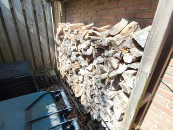 1 m3 droog haardhout (naaldhout) beschikbaar voor biedingen