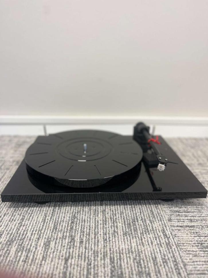 Pro-Ject E1 BT AT3600L | Cork it Bundel | Zwart, Audio, Tv en Foto, Platenspelers, Zo goed als nieuw