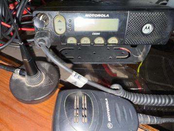 Complete set Motorola mobilofoon beschikbaar voor biedingen