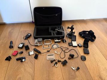 Gopro Hero 3 + vele extra’s  beschikbaar voor biedingen