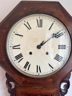 Klassieke wandklok, Antiek en Kunst, Antiek | Klokken, Ophalen of Verzenden