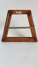 Vintage pers voor tennisracket van hout Harker's Sports. S15