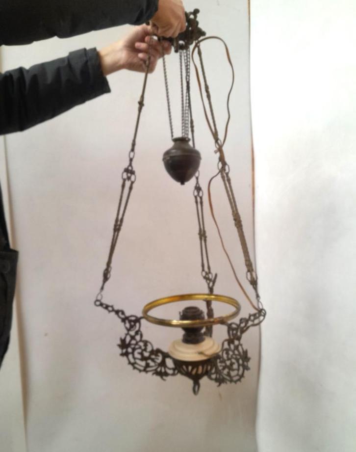 messing hanglamp, olie hanglamp 220v, schippertje, Antiek en Kunst, Antiek | Lampen, Ophalen of Verzenden