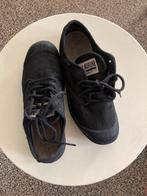 Palladium, linnen sneakers, zwart., Ophalen of Verzenden, Zo goed als nieuw, Zwart