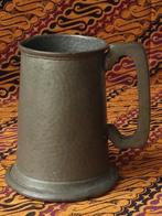 Mooie originele antieke Pint beker uit Engeland 13,2 cm.