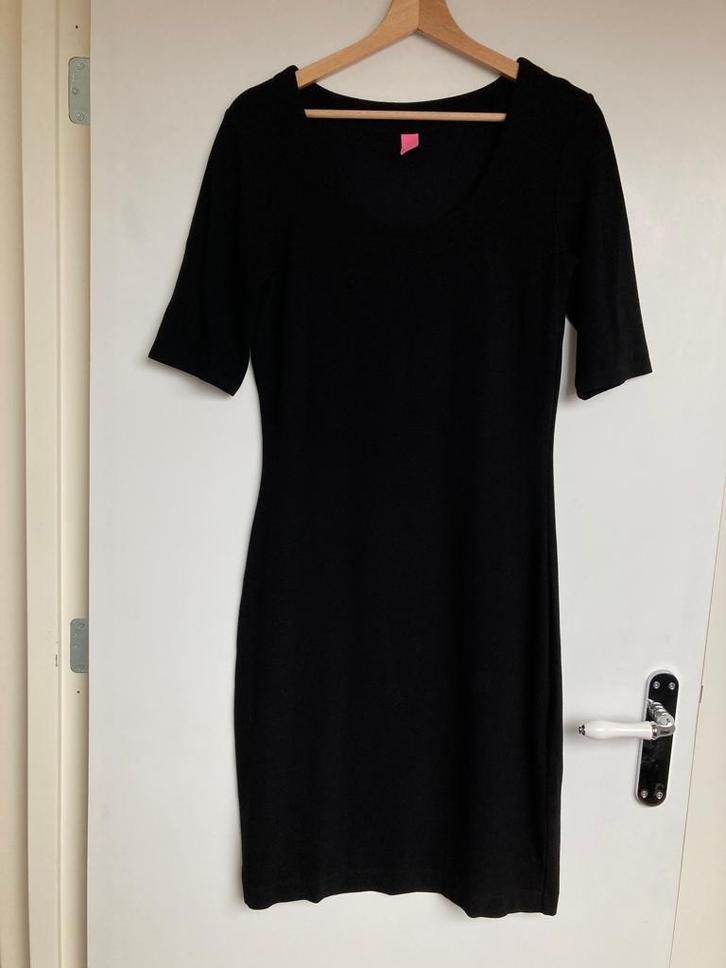 Kyra & Ko zwarte stretchjurk maat M, Kleding | Dames, Jurken, Zo goed als nieuw, Maat 38/40 (M), Zwart, Boven de knie, Ophalen of Verzenden