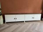 Mooie tv kast ,wit staal en mer walnoot kleurblad,55x236x40, Ophalen, Zo goed als nieuw, 25 tot 50 cm, Minder dan 100 cm