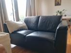 2 sits bank leder, zwart leer met ijzeren voet, Ophalen, Zo goed als nieuw, Metaal