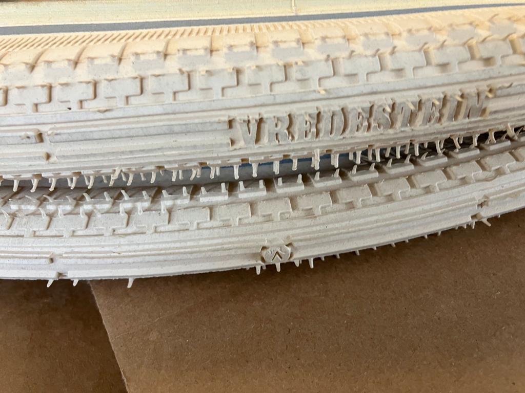 Vredestein buitenband 28 x 1 1/2 nieuw, Fietsen en Brommers, Ophalen of Verzenden, Nieuw