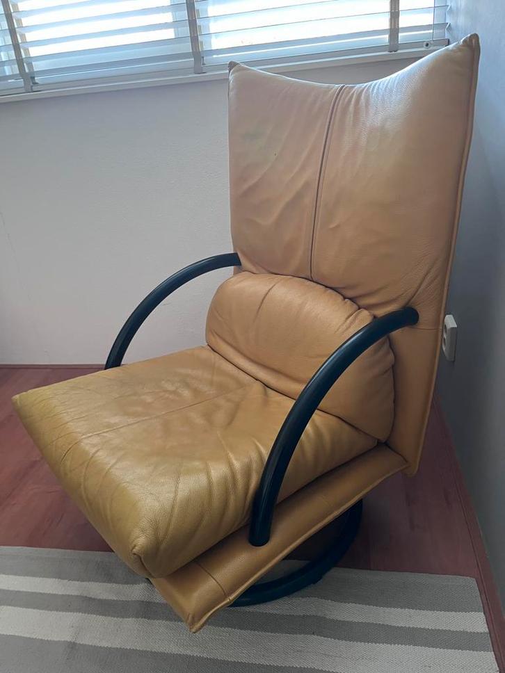 Confortabele Rolf Benz fauteuil, Huis en Inrichting, Fauteuils, Gebruikt, Leer, 50 tot 75 cm, 75 tot 100 cm, Ophalen