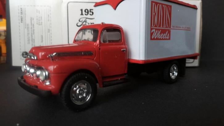 Ford F 6 Dry Goods Van Boyds Wheels 1:34 First Gear Pol, Hobby en Vrije tijd, Modelauto's | Overige schalen, Nieuw, Bus of Vrachtwagen