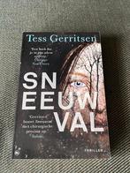 Tess Gerritsen - Sneeuwval., Boeken, Thrillers, Ophalen of Verzenden, Zo goed als nieuw, Tess Gerritsen