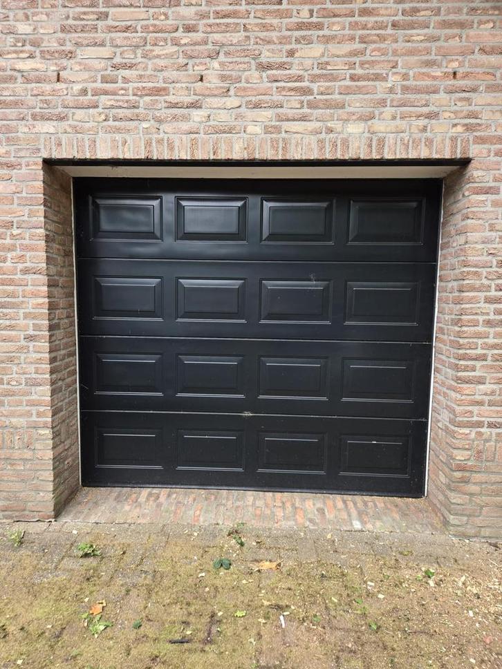 Hormann garage deur | 2375x2125 | donkergroen | 2 stuks, Doe-het-zelf en Verbouw, Deuren en Horren, Gebruikt, Garagedeur, 200 tot 215 cm