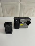 Sony BC-V615, Ophalen of Verzenden, Zo goed als nieuw, Compact, Overige Merken