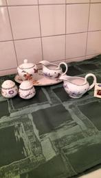 Fruit & Flower servies delen , o a peper en zout stelletje, Ophalen of Verzenden, Overige stijlen