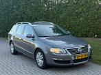 Volkswagen Passat 2.0 FSI 147KW Variant 2006 Grijs, Voorwielaandrijving, Zwart, 4 cilinders, 1984 cc
