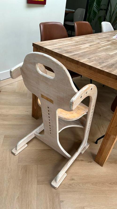 Tiamo originele kinderstoel (van baby tot volwassene), Kinderen en Baby's, Kinderstoelen, Gebruikt, Meegroeistoel, Afneembaar eetblad