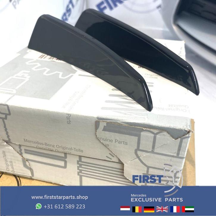 AMG AERODYNAMICA SPOILER SET VOORBUMPER L/R Mercedes A45 CLA, Auto-onderdelen, Carrosserie en Plaatwerk, Achterklep, Mercedes-Benz