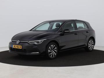 Volkswagen Golf 1.4 eHybrid Style | ADAPTIVE | STOELMASSAGE beschikbaar voor biedingen