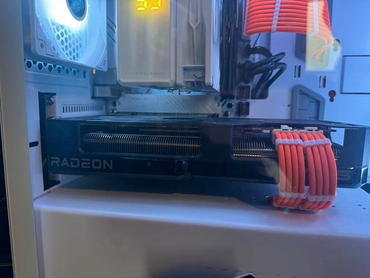 AMD Radeon RX 7900 GRE - Perfect voor 1440p & VR, Computers en Software, Videokaarten, Zo goed als nieuw, AMD, PCI-Express 4.0