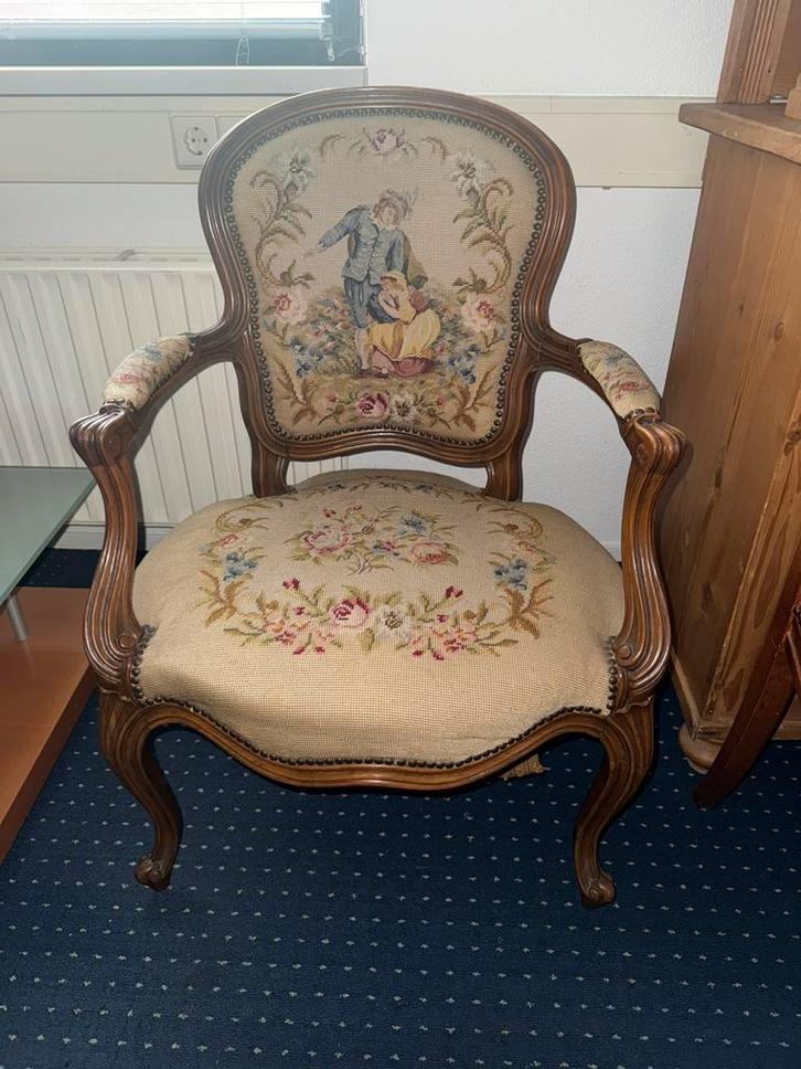 Franse fauteuil – Louis XV stijl – gobelin bekleding, Antiek en Kunst, Antiek | Meubels | Stoelen en Banken, Ophalen