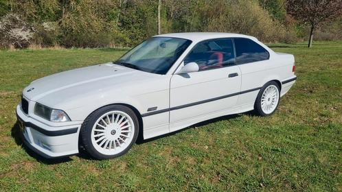 BMW 3-Serie 1.6 Alpinweiss automaat, Auto's, BMW, Particulier, 3-Serie, ABS, Airbags, Alarm, Bluetooth, Centrale vergrendeling