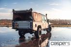 Land Rover Defender 130" S Crew Cab | Stoelverwarming |, Auto's, Land Rover, Origineel Nederlands, Te koop, Zilver of Grijs, 5 stoelen
