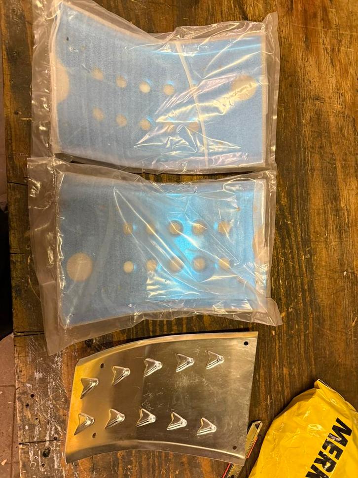 Derbi motor protector in verschillende kleuren rood blauw.., Fietsen en Brommers, Brommeronderdelen | Algemeen, Nieuw, Overige typen
