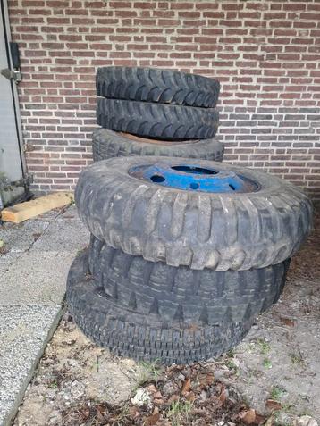 Trailer banden beschikbaar voor biedingen