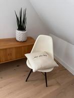 Vitra Eames DSW stoel peble houten onderstel, Huis en Inrichting, Stoelen, Ophalen of Verzenden, Zo goed als nieuw, Kunststof