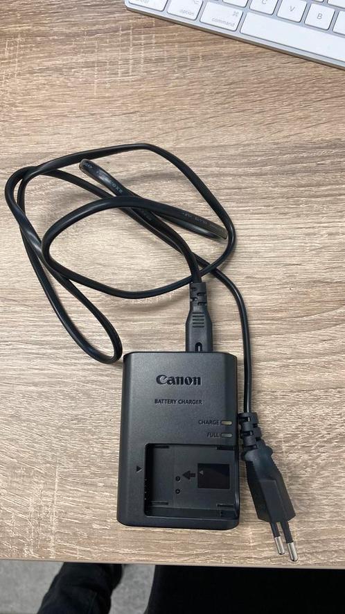 Canon LC-E12E accu oplader, Audio, Tv en Foto, Fotografie | Accu's en Batterijen, Zo goed als nieuw, Ophalen of Verzenden