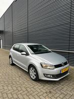 Volkswagen Polo 1.2 TSI 77KW DSG 2011 Grijs, Auto's, Volkswagen, Stof, Zwart, 4 cilinders, Origineel Nederlands
