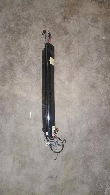 Sparta Accu 24V - kapot,te reviseren  beschikbaar voor biedingen