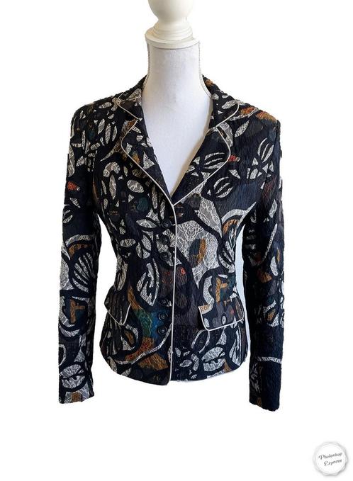 Mooi jasje van B three 38, Kleding | Dames, Jasjes, Kostuums en Pakken, Zo goed als nieuw, Jasje, Maat 38/40 (M), Overige kleuren