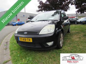 zeer sportieve Ford Fiesta 1.4-16V Futura vol leer. beschikbaar voor biedingen
