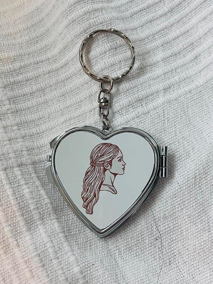 Hart Locket Sleutelhanger Spiegel - Nieuwstaat, Sieraden, Tassen en Uiterlijk, Overige Accessoires, Nieuw, Ophalen of Verzenden
