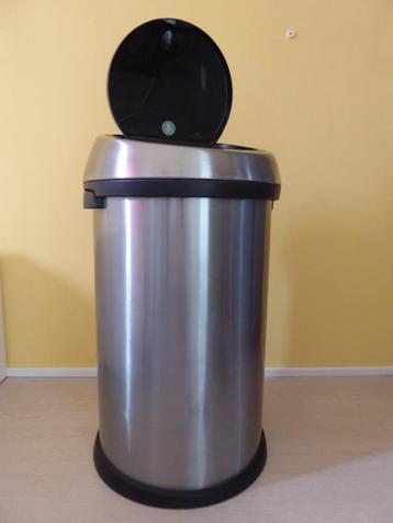 Brabantia touchbin beschikbaar voor biedingen