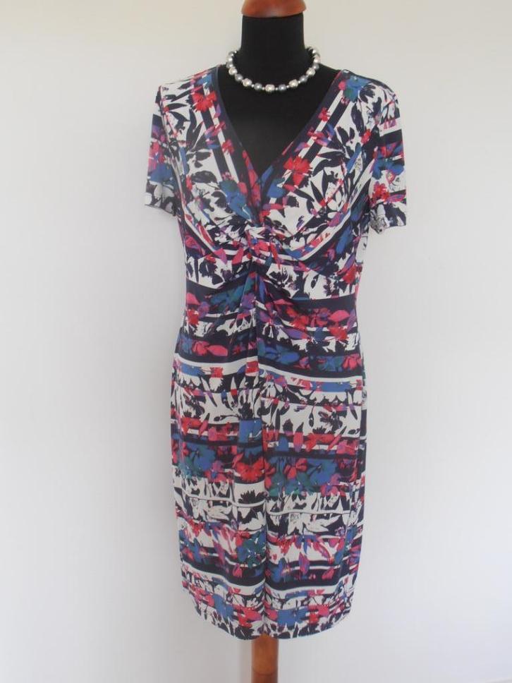 Betty Barclay - prachtige jurk korte mouw - 42, Kleding | Dames, Jurken, Zo goed als nieuw, Maat 42/44 (L), Overige kleuren, Onder de knie