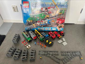 LEGO CITY 7898 Cargo Train Deluxe beschikbaar voor biedingen